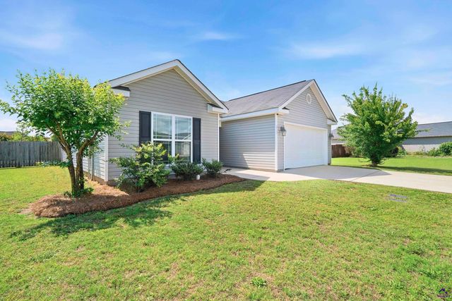 213 Winsted Court, Perry, GA 31069