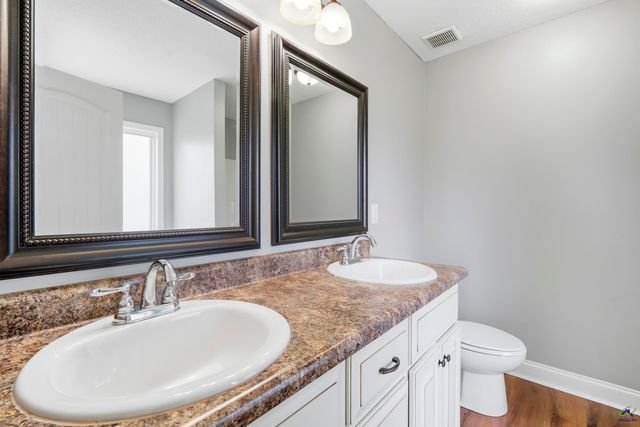 213 Winsted Court, Perry, GA 31069