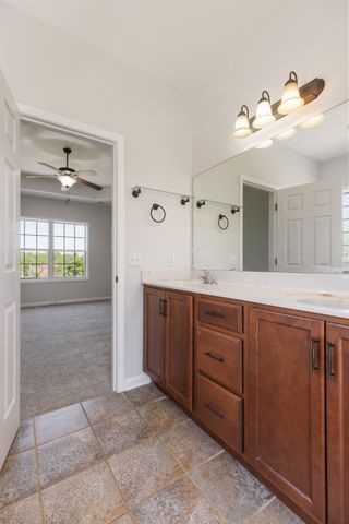 980 Ernest Stewart Dr, Clarksville, TN 37042