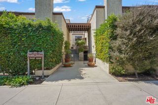 1655 Greenfield Avenue 3, Los Angeles, CA 90025