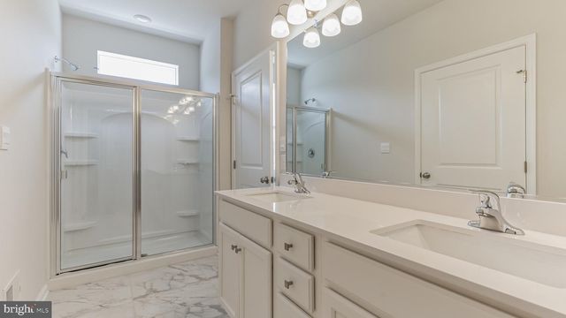145 FORAGE CIR, Pottstown, PA 19464