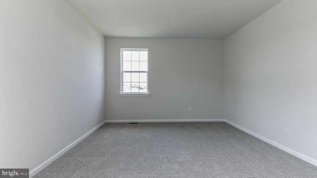 145 FORAGE CIR, Pottstown, PA 19464