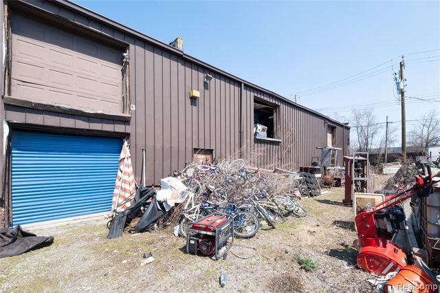 11720 Cloverdale Street, Detroit, MI 48204