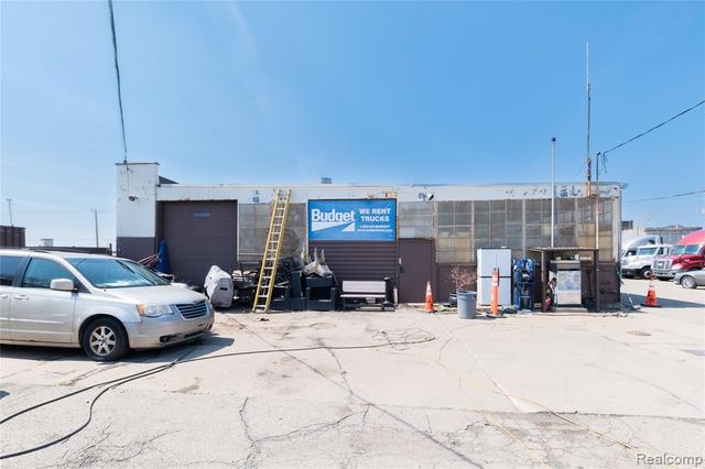 11720 Cloverdale Street, Detroit, MI 48204