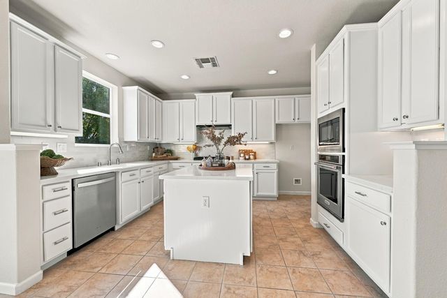 3667 Archetto Dr, El Dorado Hills, CA 95762