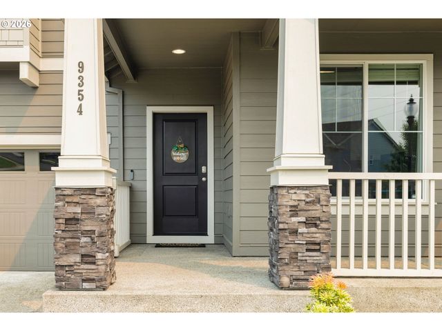 9354 N ALDER St, Camas, WA 98607