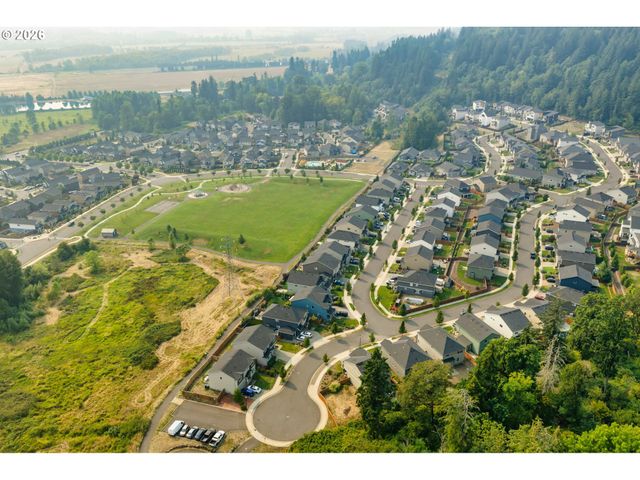 9354 N ALDER St, Camas, WA 98607