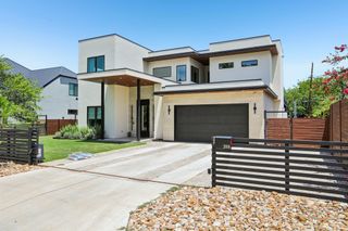 2010 Meadowridge DR, Austin, TX 78704