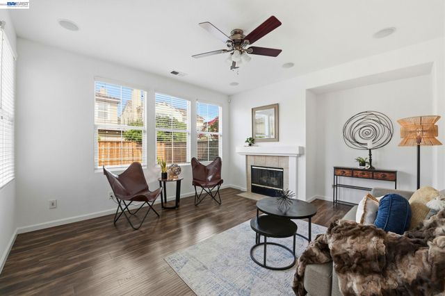 29014 Jetty Way, Hayward, CA 94545