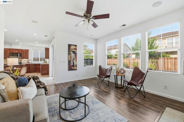 29014 Jetty Way, Hayward, CA 94545