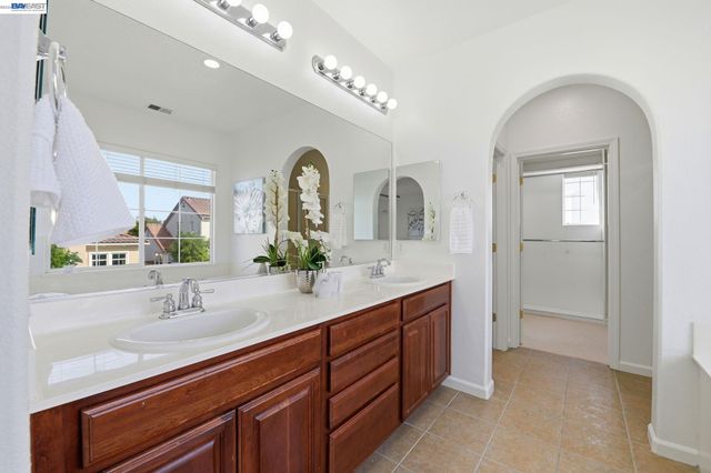 29014 Jetty Way, Hayward, CA 94545