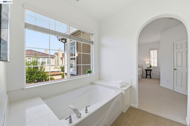 29014 Jetty Way, Hayward, CA 94545