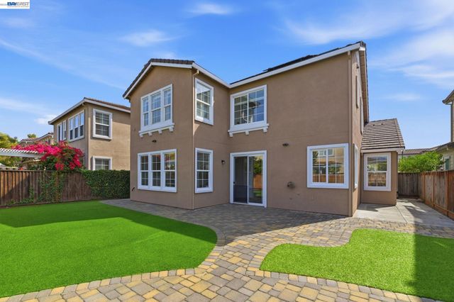 29014 Jetty Way, Hayward, CA 94545