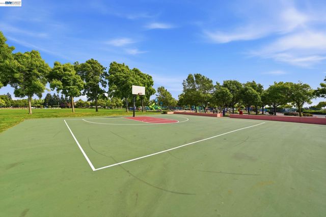 29014 Jetty Way, Hayward, CA 94545