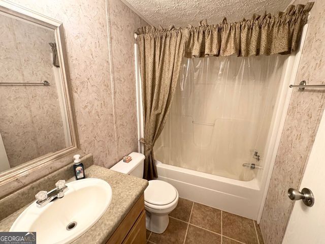 244 Merry Drive NW, Milledgeville, GA 31061