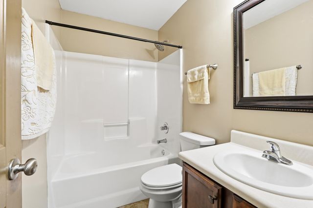 610 Fawn Branch Trail, Boiling Springs, SC 29316