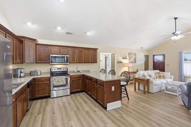 610 Fawn Branch Trail, Boiling Springs, SC 29316