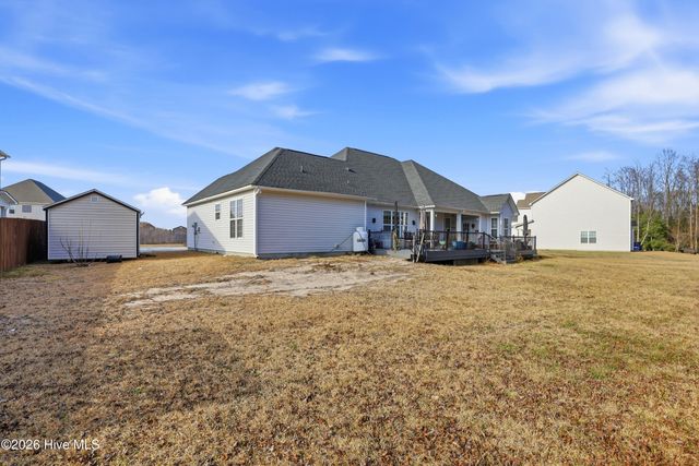 210 Kingsmill Drive, Pikeville, NC 27863