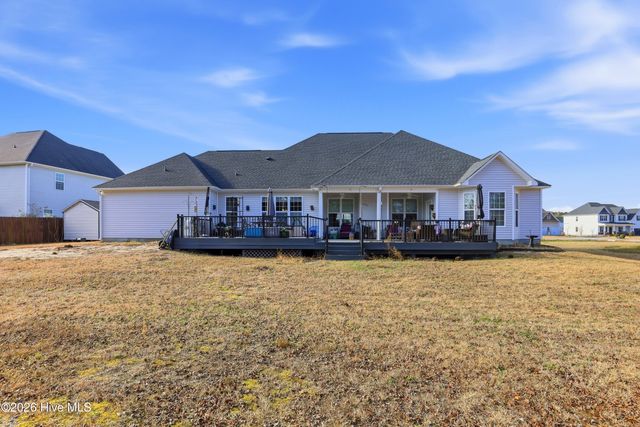 210 Kingsmill Drive, Pikeville, NC 27863