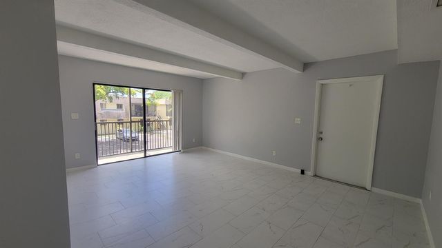 1045 S FLAGLER Avenue 717, Pompano Beach, FL 33060
