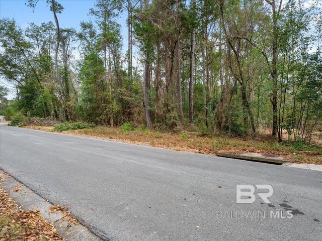 107 Glen Hardie Drive, Fairhope, AL 36532