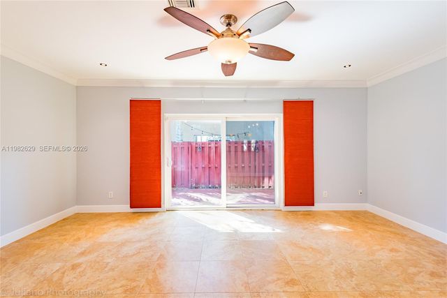 16061 Emerald Cove Rd 16061, Weston, FL 33331