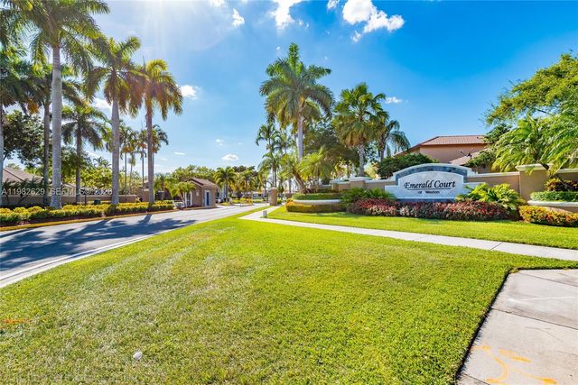 16061 Emerald Cove Rd 16061, Weston, FL 33331
