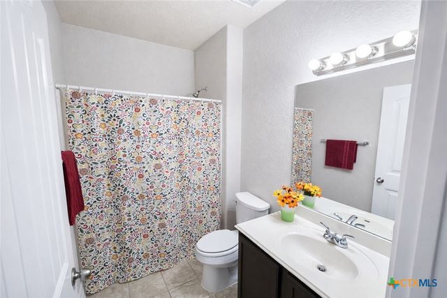 729 Community Drive, New Braunfels, TX 78132