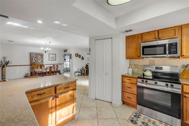 2425 TRAVELERS PALM DRIVE, Edgewater, FL 32141