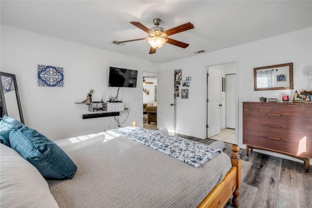 2425 TRAVELERS PALM DRIVE, Edgewater, FL 32141