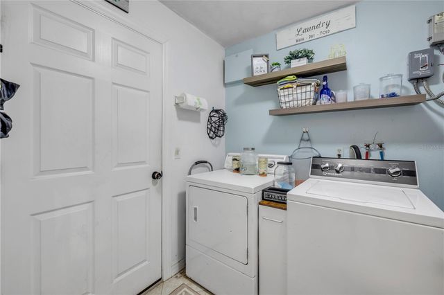 2425 TRAVELERS PALM DRIVE, Edgewater, FL 32141