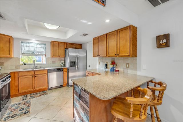 2425 TRAVELERS PALM DRIVE, Edgewater, FL 32141