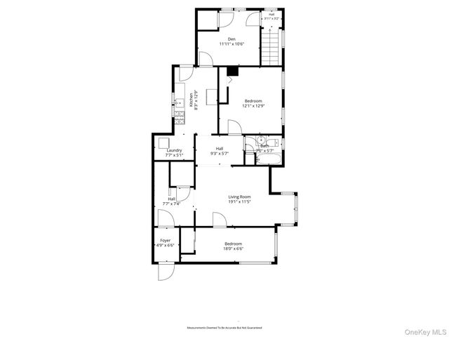 18 W Market Street, Hyde Park, NY 12538