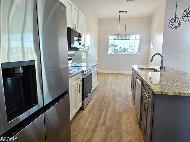 4338 NW 31st TER, Cape Coral, FL 33993