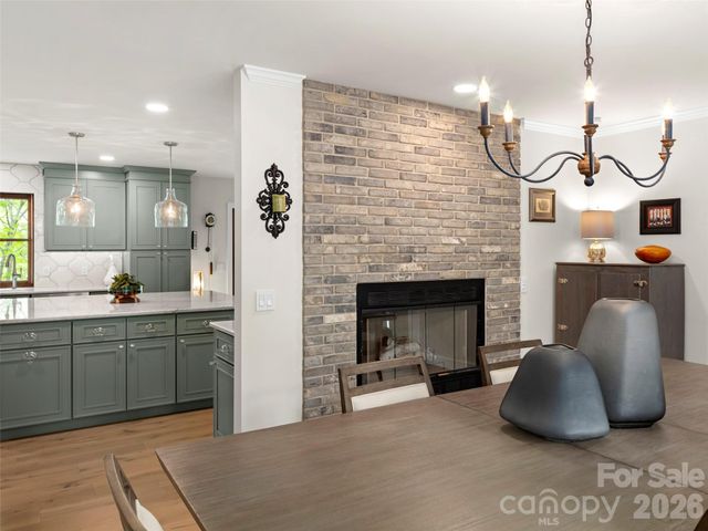 152 Eastmoor Drive, Asheville, NC 28805