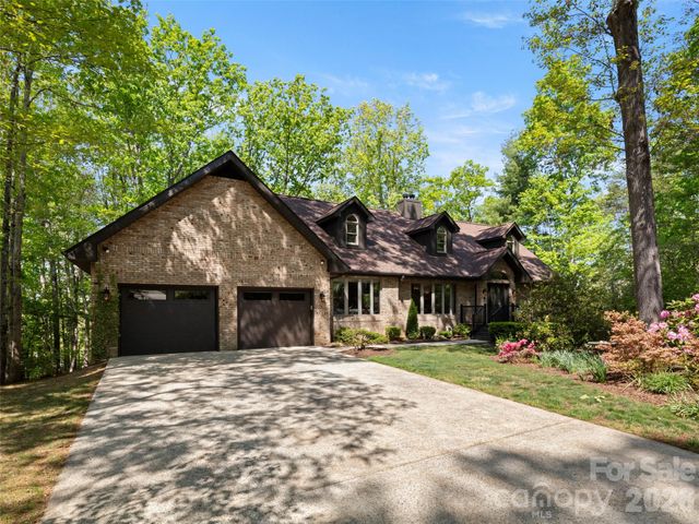 152 Eastmoor Drive, Asheville, NC 28805