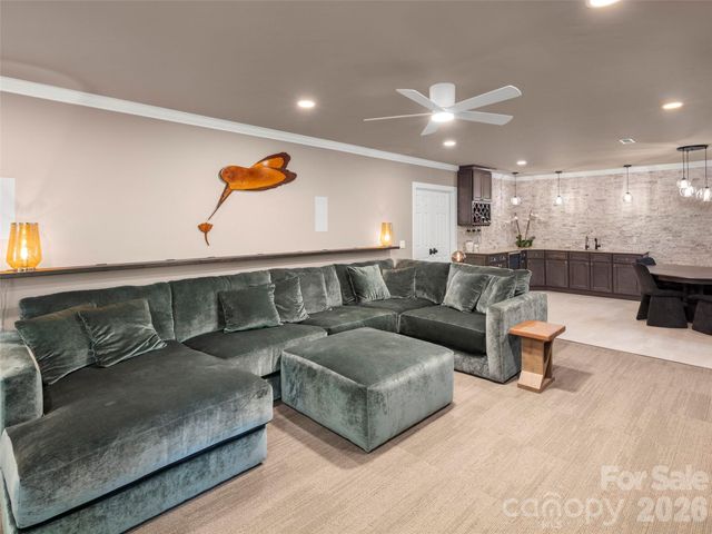 152 Eastmoor Drive, Asheville, NC 28805