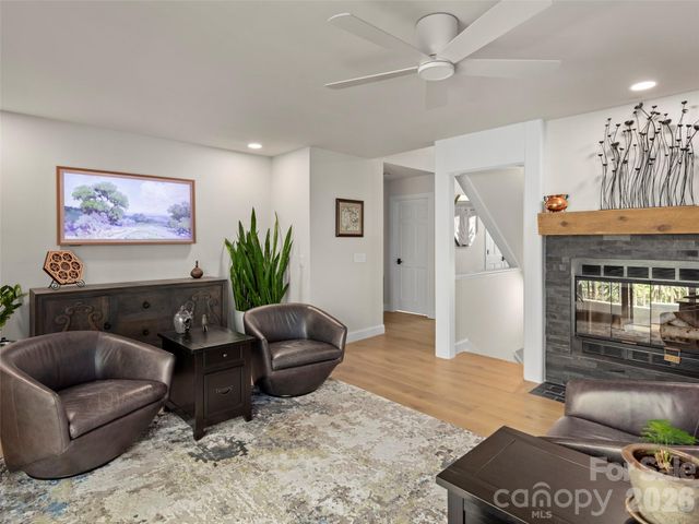 152 Eastmoor Drive, Asheville, NC 28805