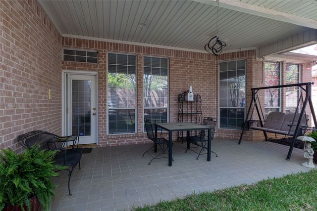 1910 Channing Park Drive, Arlington, TX 76013