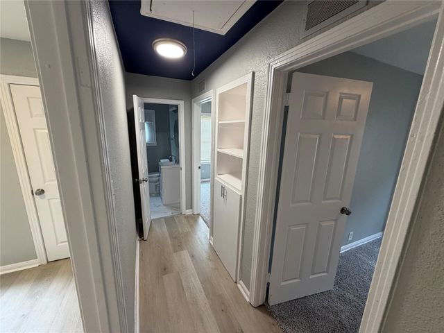 5715 Lakefield Drive, Houston, TX 77033