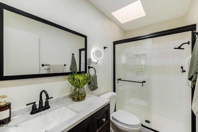 1137 Bright Glen Circle, Westlake Village, CA 91361