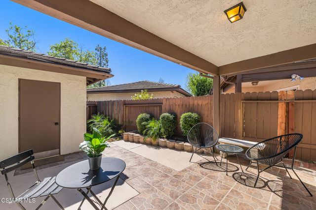 1137 Bright Glen Circle, Westlake Village, CA 91361