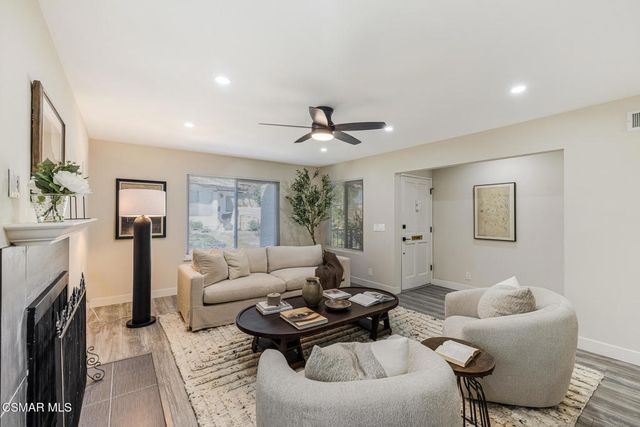 1137 Bright Glen Circle, Westlake Village, CA 91361