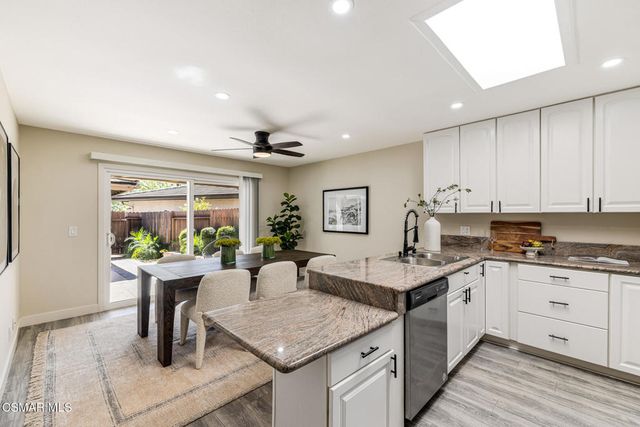 1137 Bright Glen Circle, Westlake Village, CA 91361