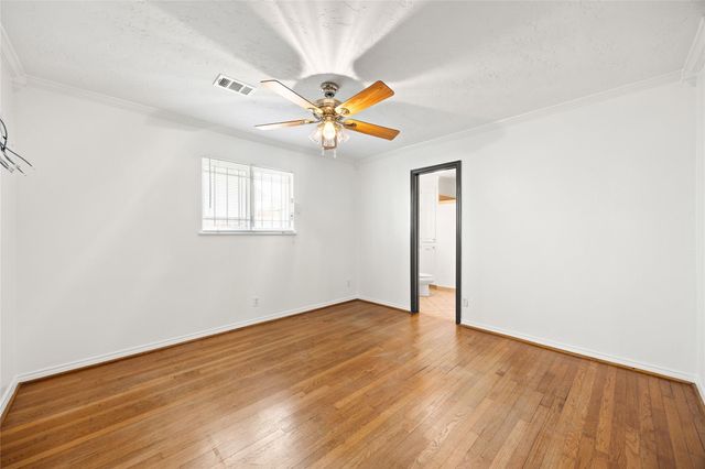10322 Southport Drive, Houston, TX 77089