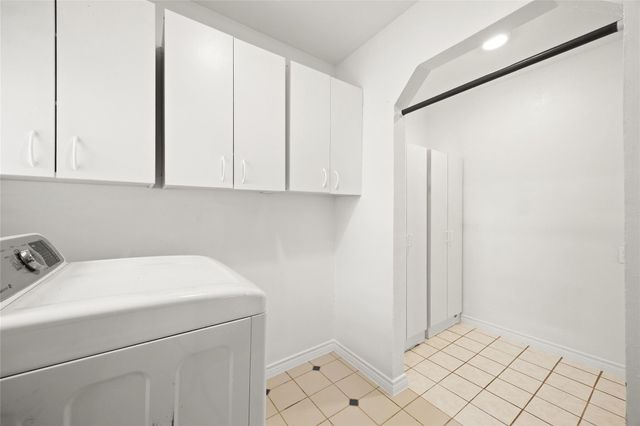 10322 Southport Drive, Houston, TX 77089