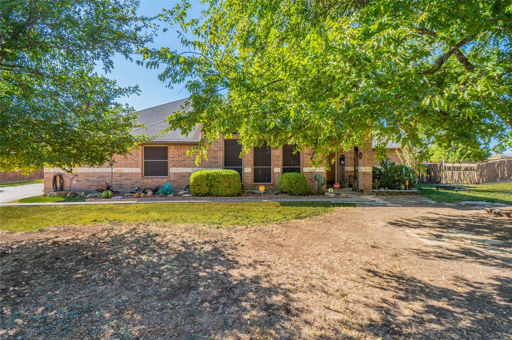 2830 Brads Way, Midlothian, TX 76065 — exterior