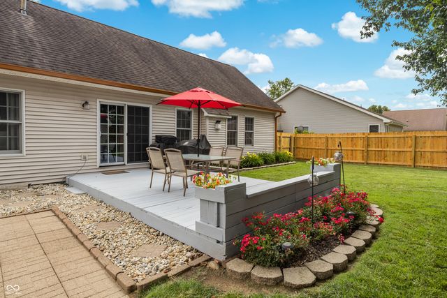 5926 Regency Drive, Columbus, IN 47203