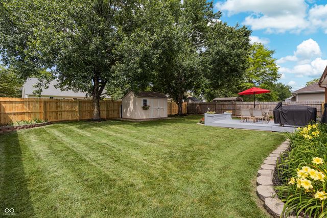 5926 Regency Drive, Columbus, IN 47203