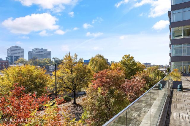 333 W Depot Ave 212, Knoxville, TN 37917